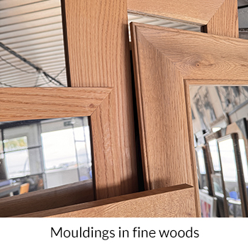 Mouldings in fine woods